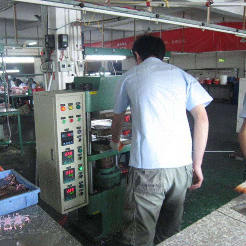 利順設備調(diào)試