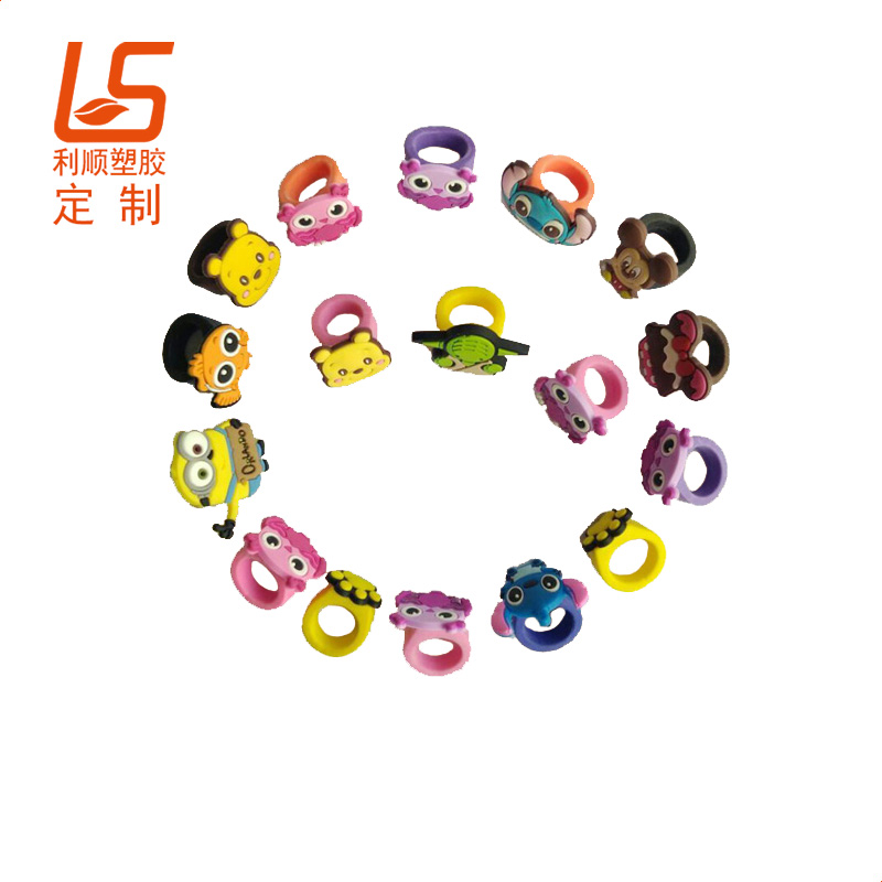 定制卡通萬(wàn)圣節(jié)發(fā)光戒指 兒童硅膠LED發(fā)光戒指