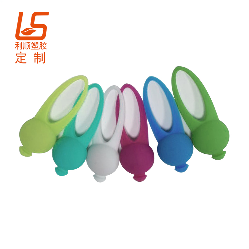 硅膠LED寵物夜間警示燈寵物L(fēng)ED發(fā)光吊墜 (1)