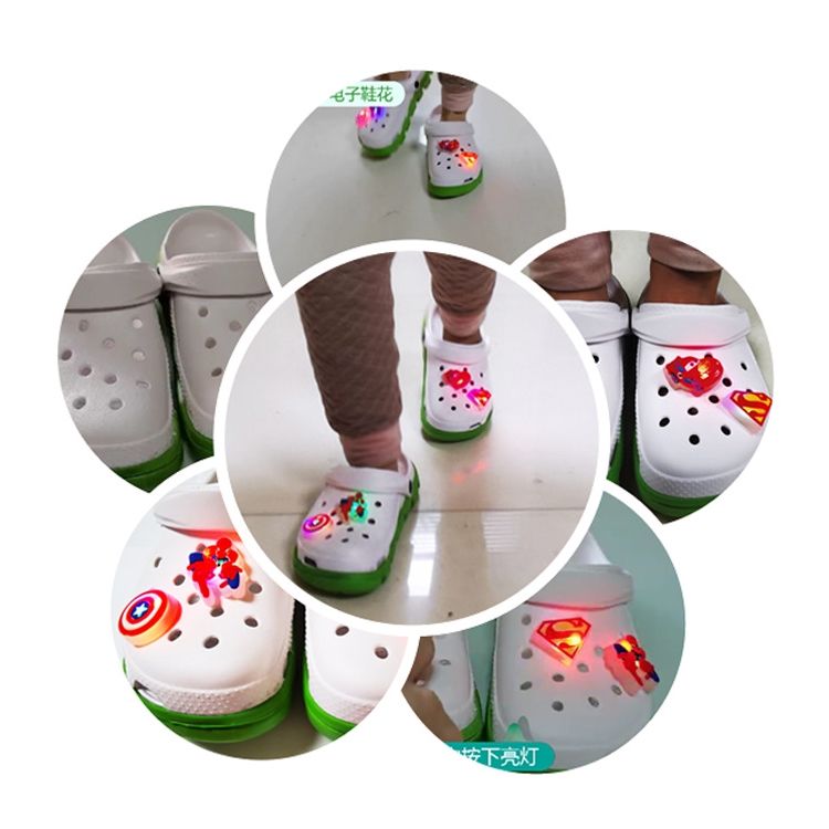 卡通軟膠LED發(fā)光鞋扣卡通LED發(fā)光鞋扣